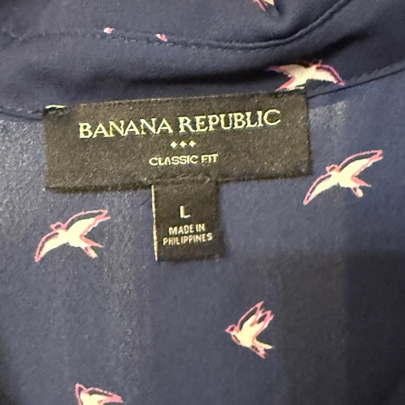 Banana Republic Navy Shirt with Pink Bird Design - Picture 4 of 5